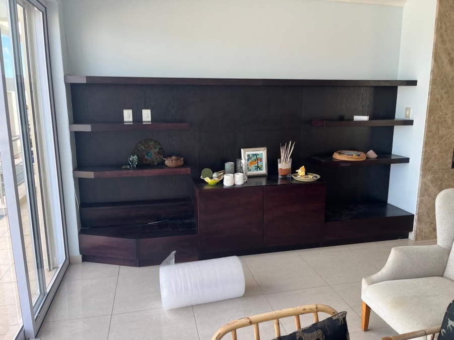 To Let 4 Bedroom Property for Rent in Big Bay Western Cape